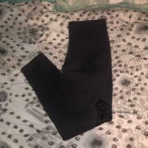 Fabletics High-Waisted 7/8 Powerhold